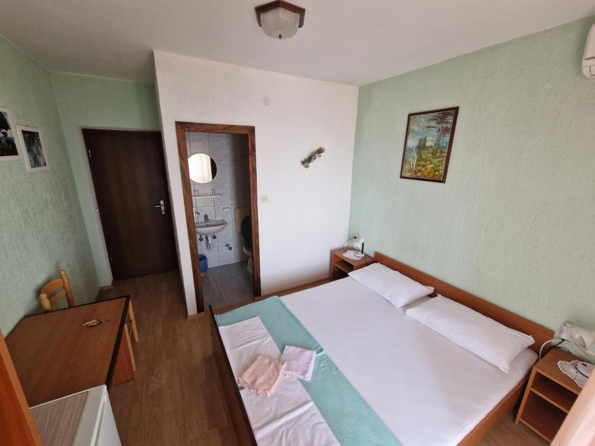 Rooms Anita Sibinj Sibinj Krmpotski Exteriér fotografie