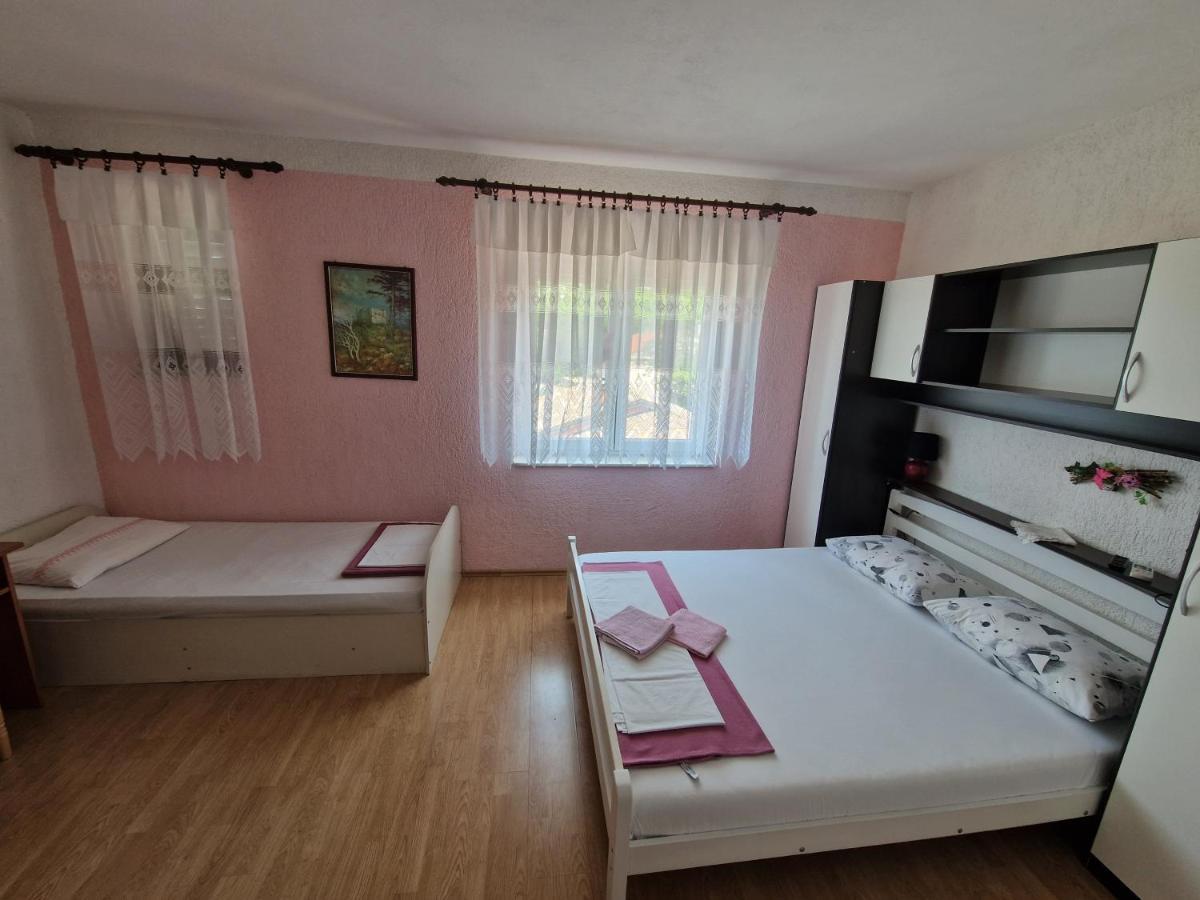 Rooms Anita Sibinj Sibinj Krmpotski Exteriér fotografie