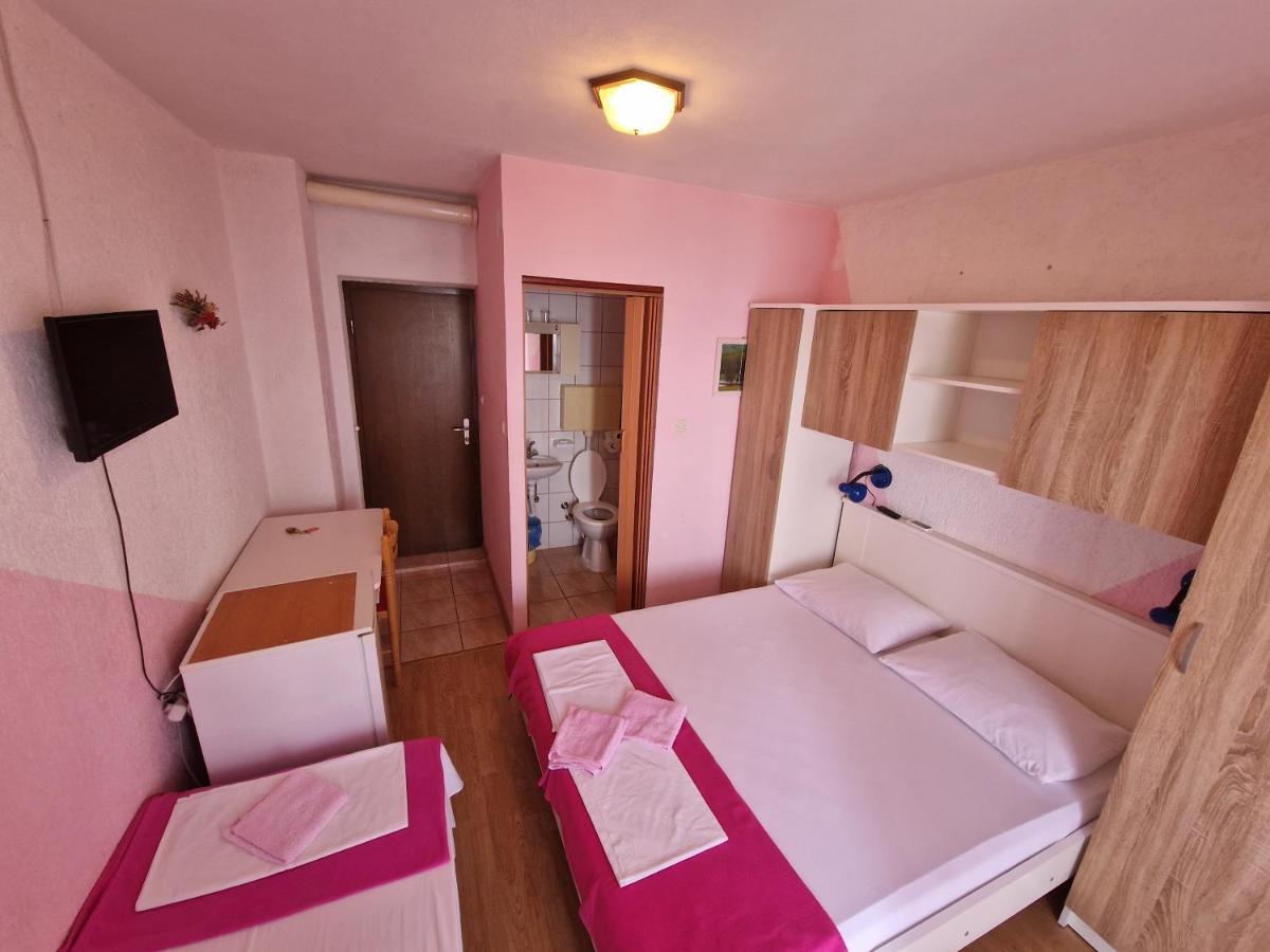 Rooms Anita Sibinj Sibinj Krmpotski Exteriér fotografie